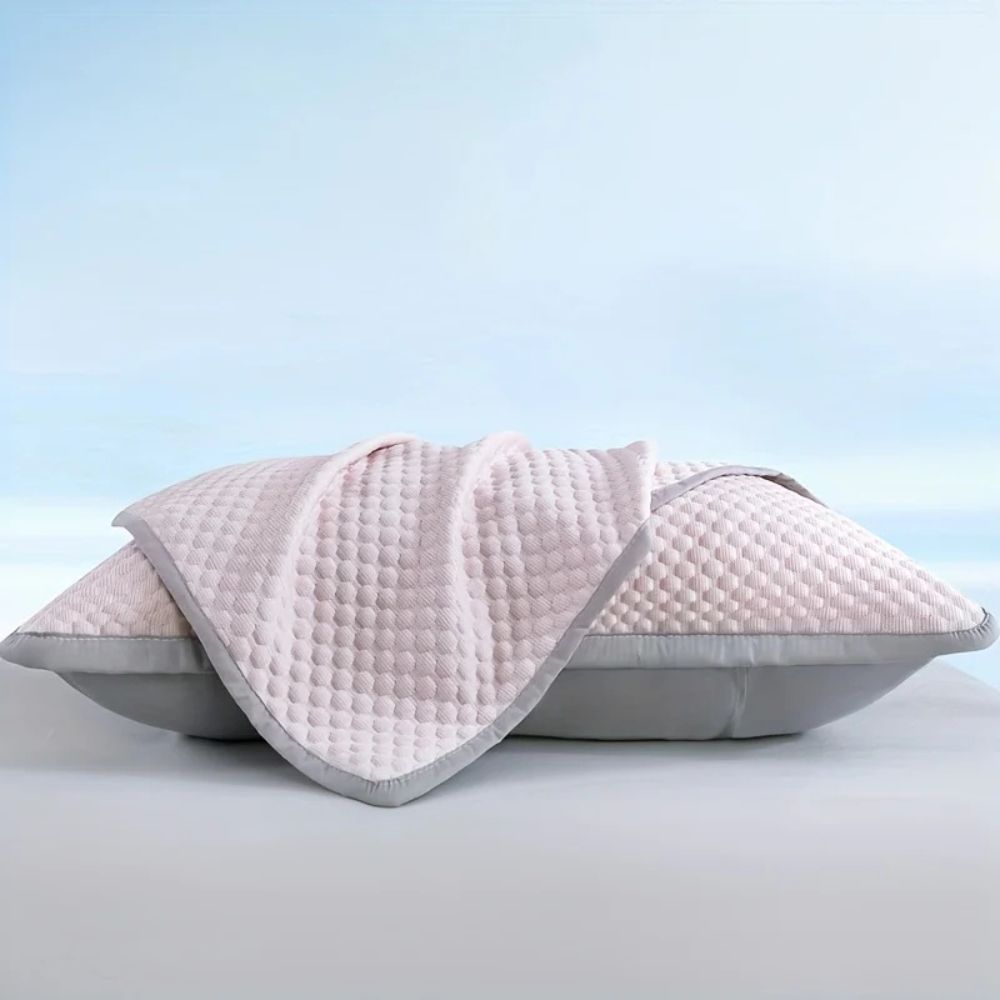 Lightweight Bedding