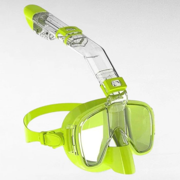 Snorkeling Mask With Dry Top System