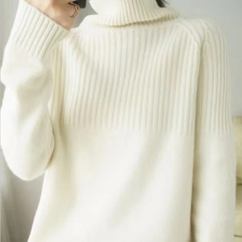 Women's Cashmere Turtleneck Sweater