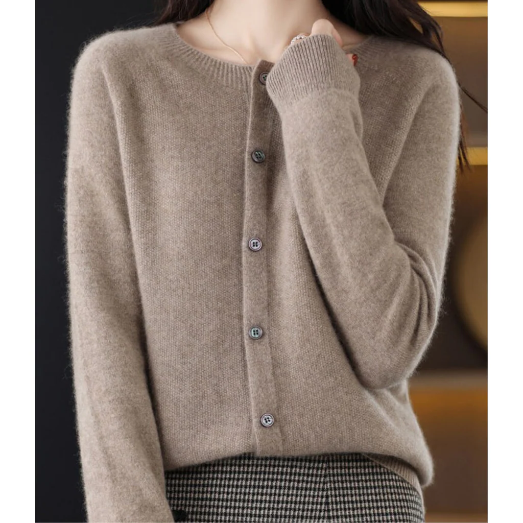 Women's Round Neck Cardigan