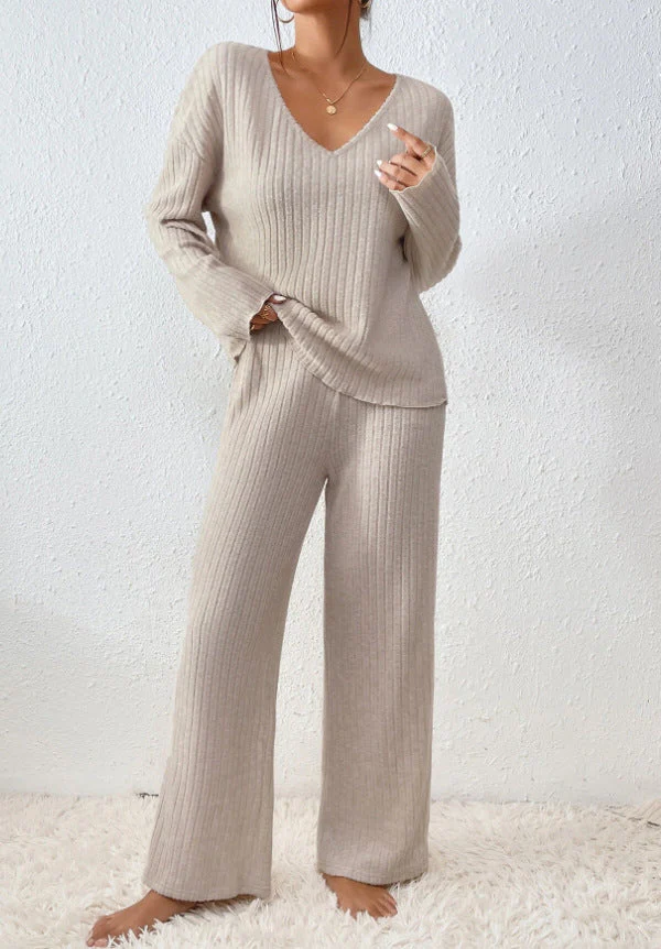 Flexora Women's Two-Piece Winter Set