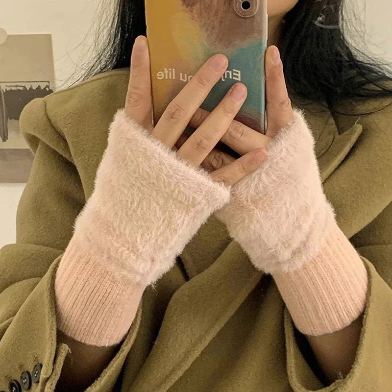 Plush Cozy Fingerless Gloves For Women